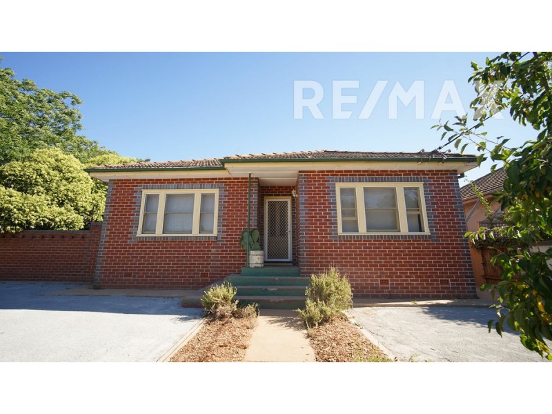 2 Sullivan Avenue, Wagga Wagga NSW 2650
