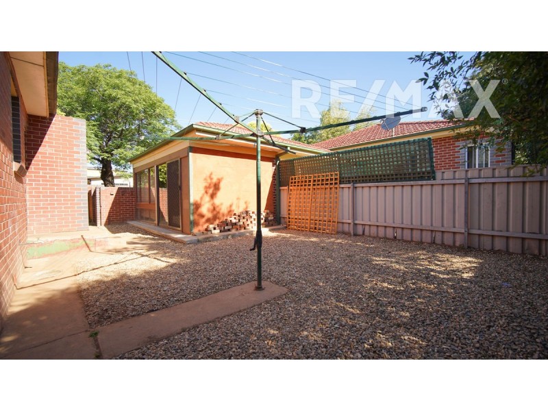 2 Sullivan Avenue, Wagga Wagga NSW 2650
