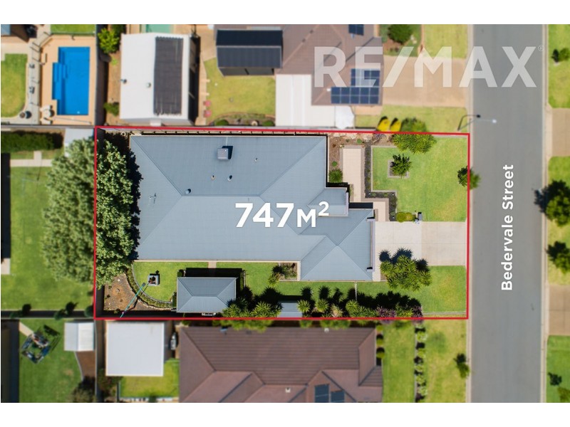 32 Bedervale Street, Bourkelands NSW 2650