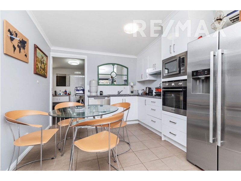 12 Melkin Avenue, Glenfield Park NSW 2650