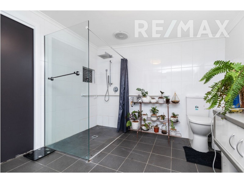 12 Melkin Avenue, Glenfield Park NSW 2650