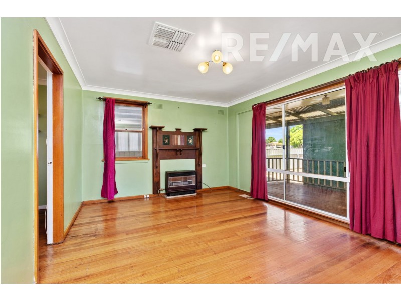 17 Tarakan Avenue, Ashmont NSW 2650