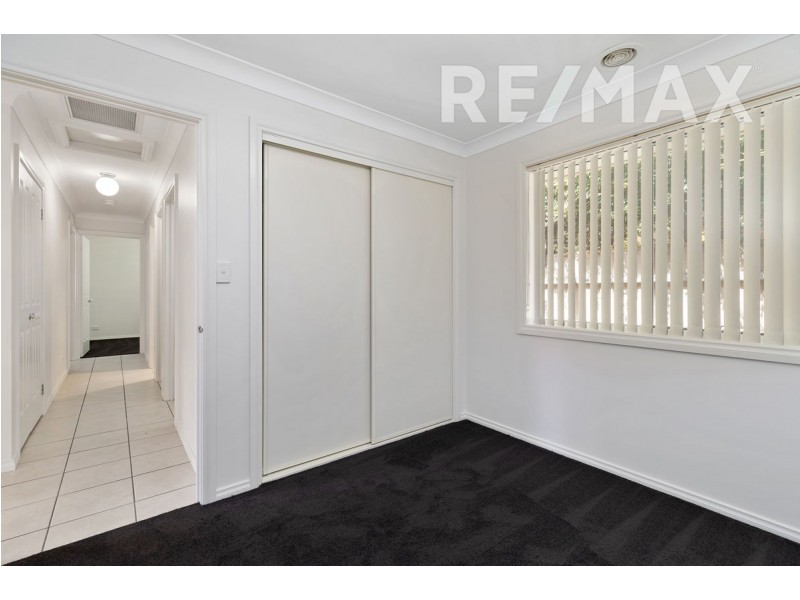 9 Illeura Road, Bourkelands NSW 2650