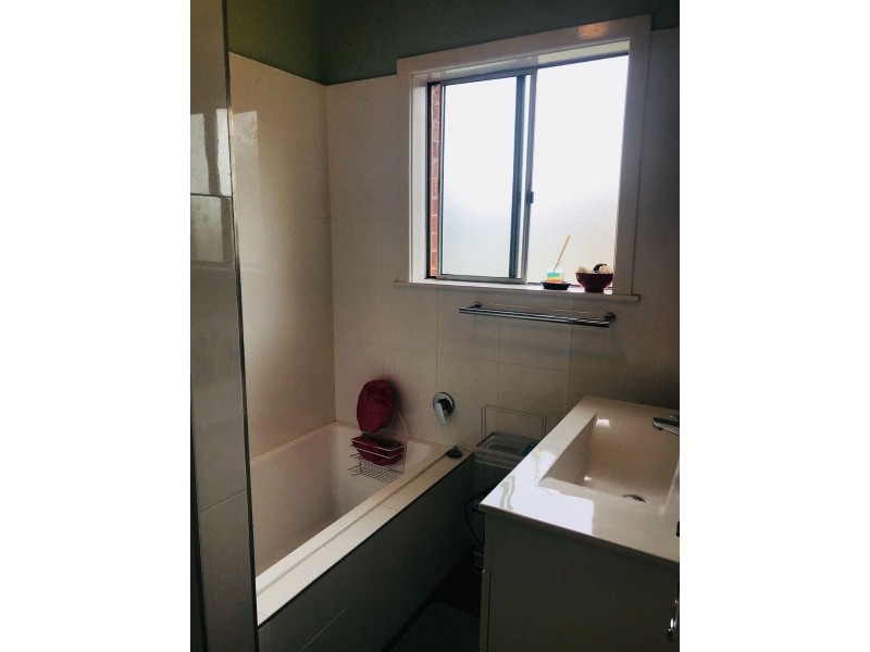 39 Grove Street, Kooringal NSW 2650