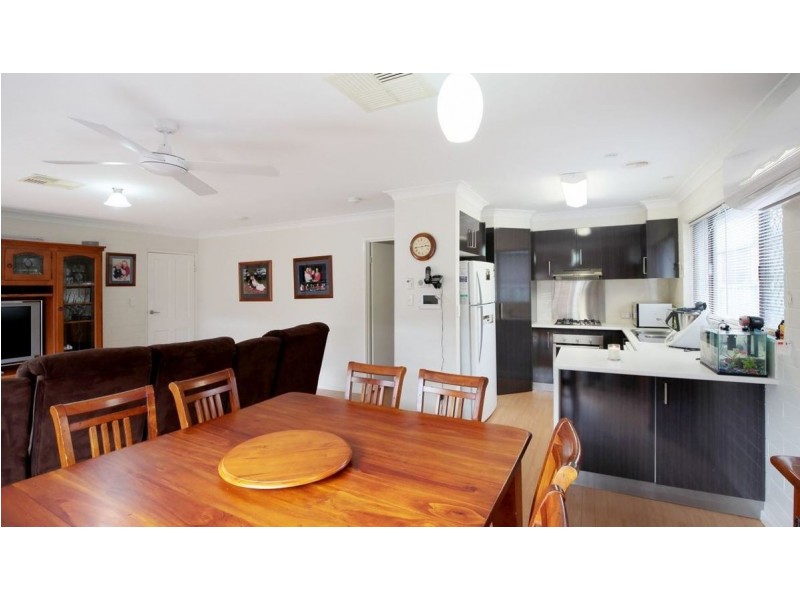 59 Vincent Road, Lake Albert NSW 2650