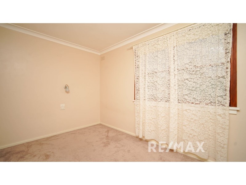 3 Condon Avenue, Mount Austin NSW 2650