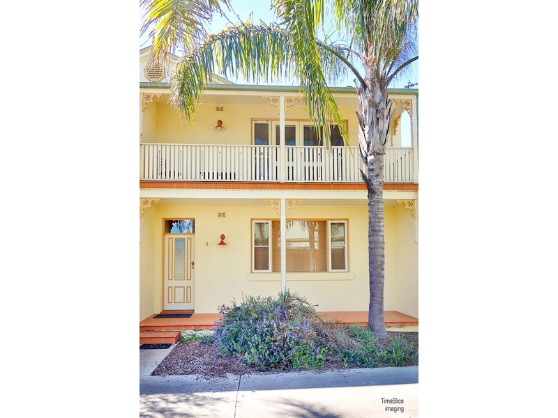 4/187 Forsyth Street, Wagga Wagga NSW 2650