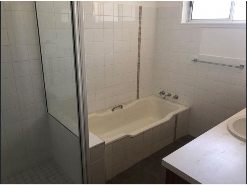 28 Alexander Street, Ashmont NSW 2650