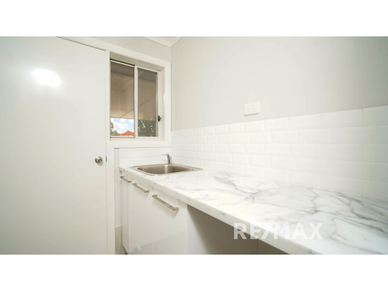 1 Goonawarra Street, Gobbagombalin NSW 2650