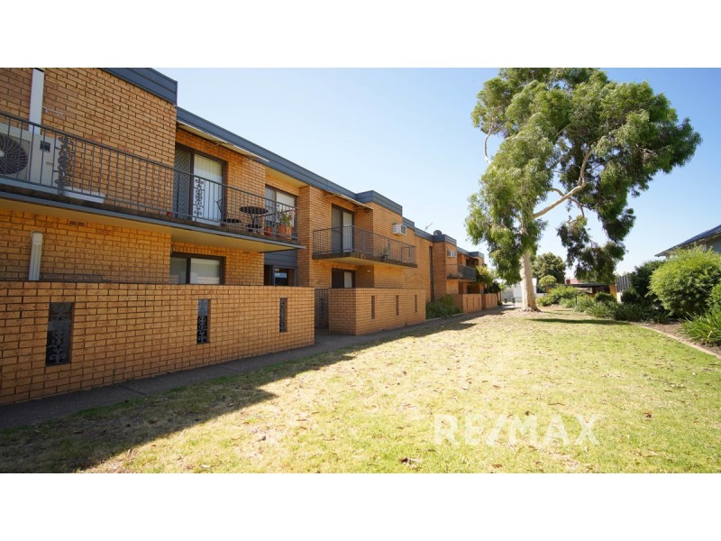 4/12 Salmon Street, Wagga Wagga NSW 2650