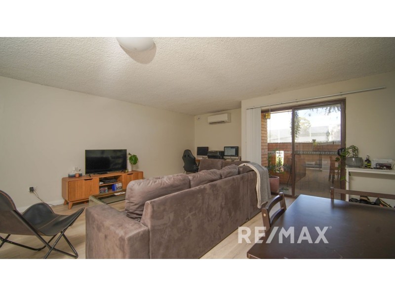 4/12 Salmon Street, Wagga Wagga NSW 2650