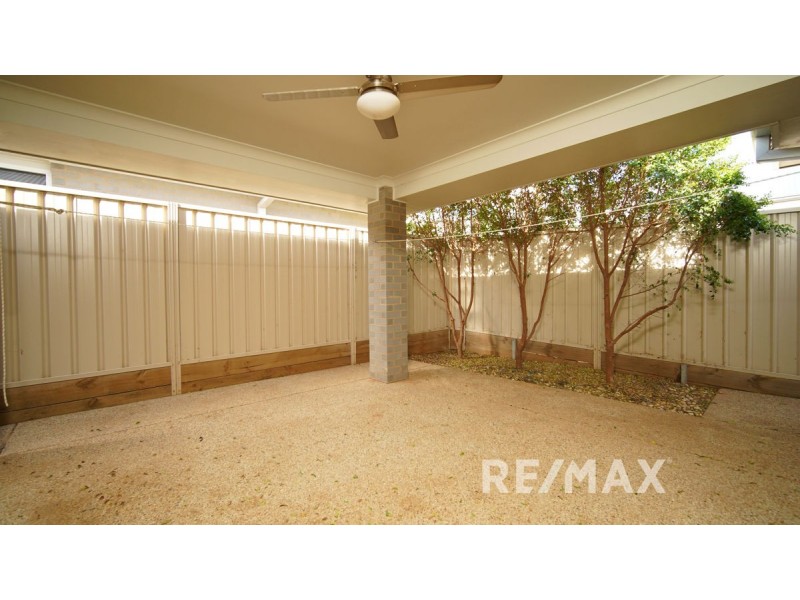 2/13 Cunjegong Loop, Gobbagombalin NSW 2650