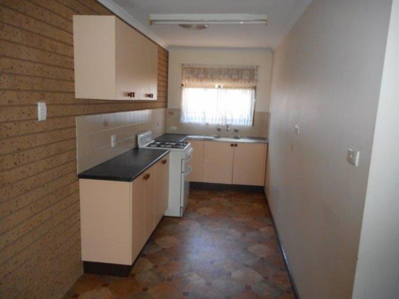 3/33 Wren Street, Mount Austin NSW 2650