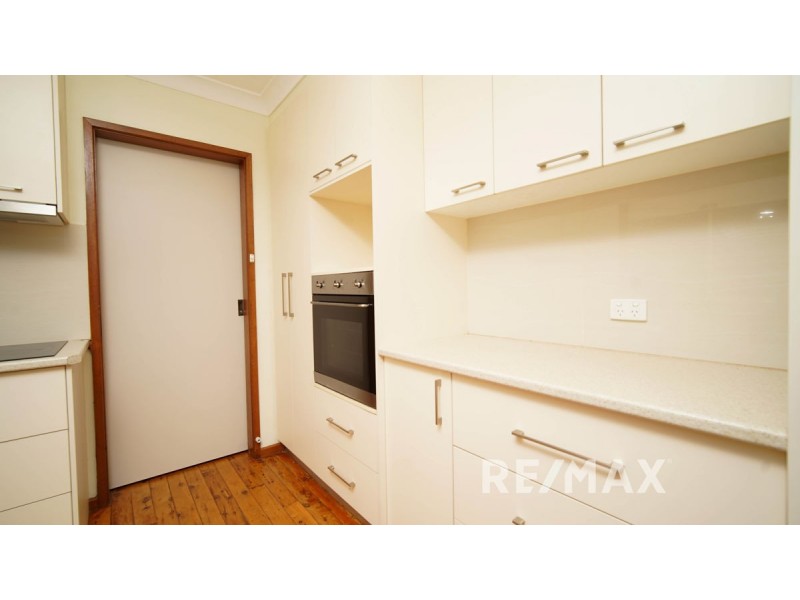 28 Sunshine Avenue, Turvey Park NSW 2650