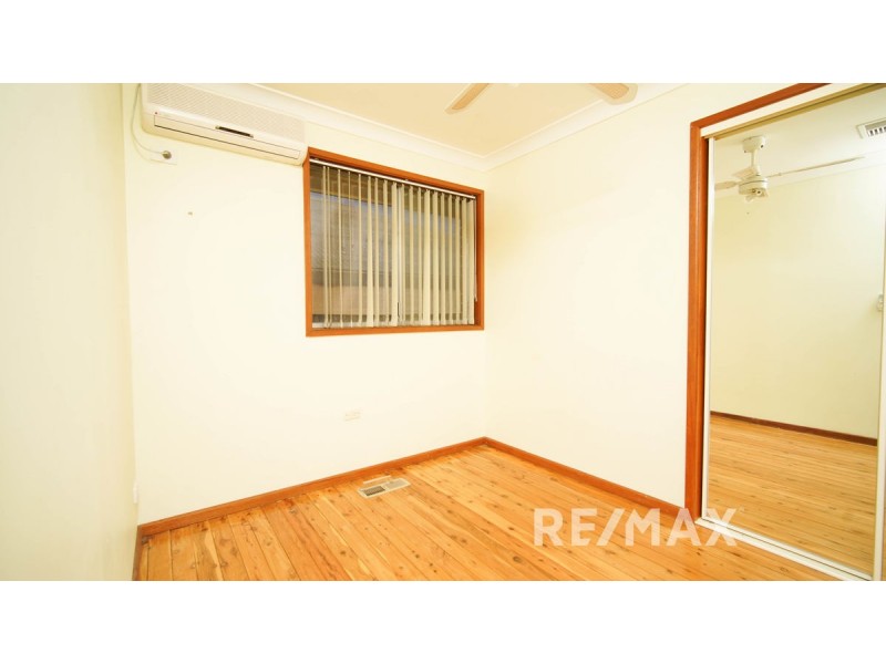28 Sunshine Avenue, Turvey Park NSW 2650