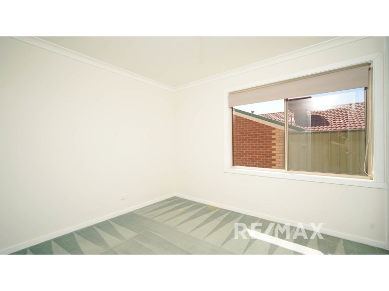 4 Clipper Way, Estella NSW 2650