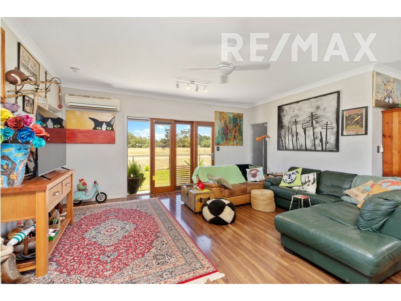 18 Bull Street, Currawarna NSW 2650