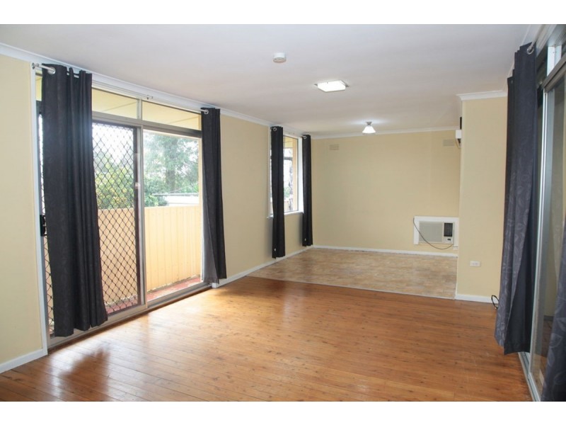 5 John Street, Kooringal NSW 2650