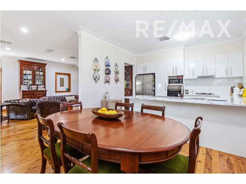 1/63 Bourke Street, Turvey Park NSW 2650