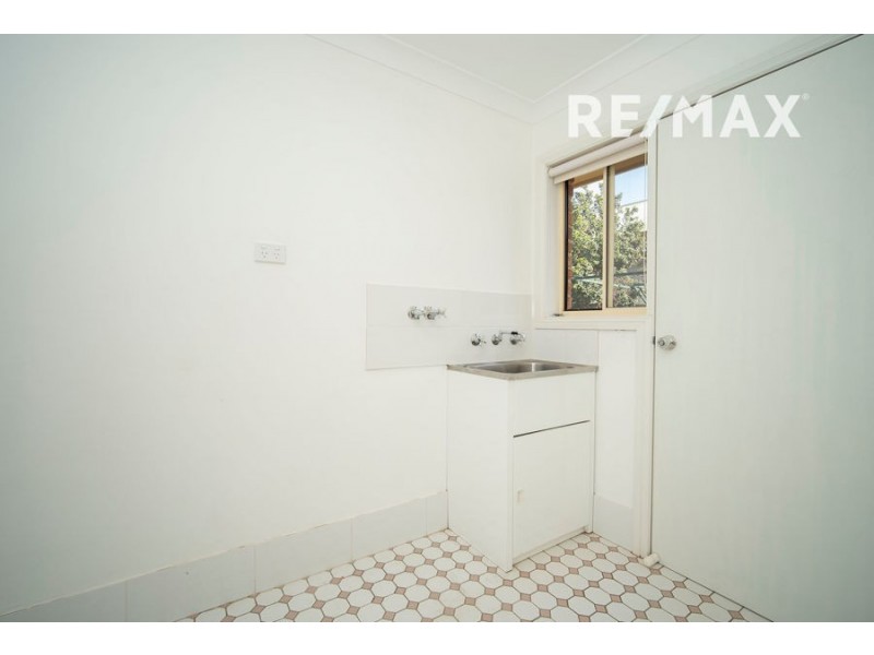 1/8 Malebo Place, Tatton NSW 2650
