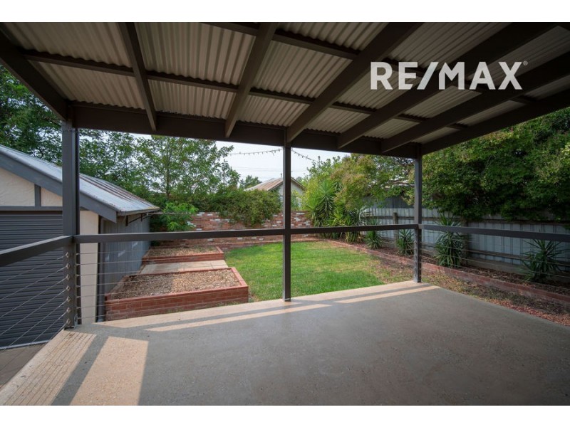 13 Edmondson Street, Wagga Wagga NSW 2650