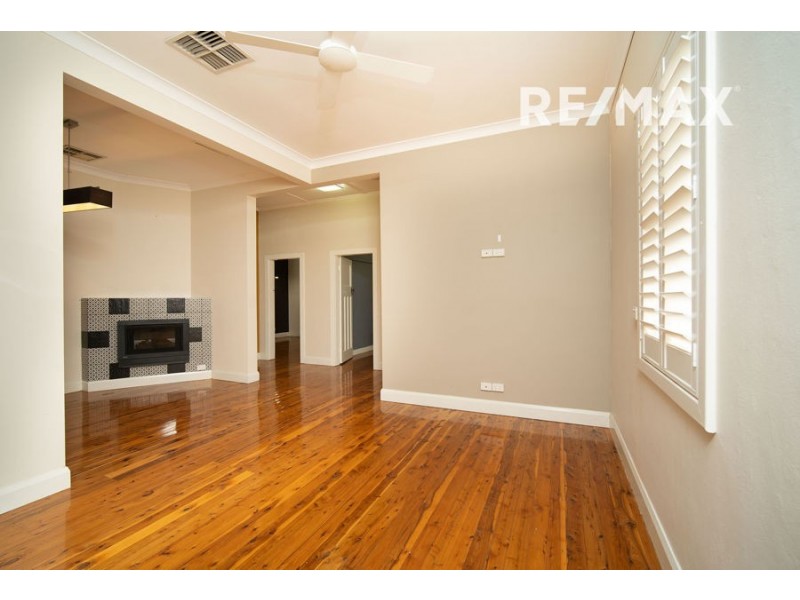 13 Edmondson Street, Wagga Wagga NSW 2650