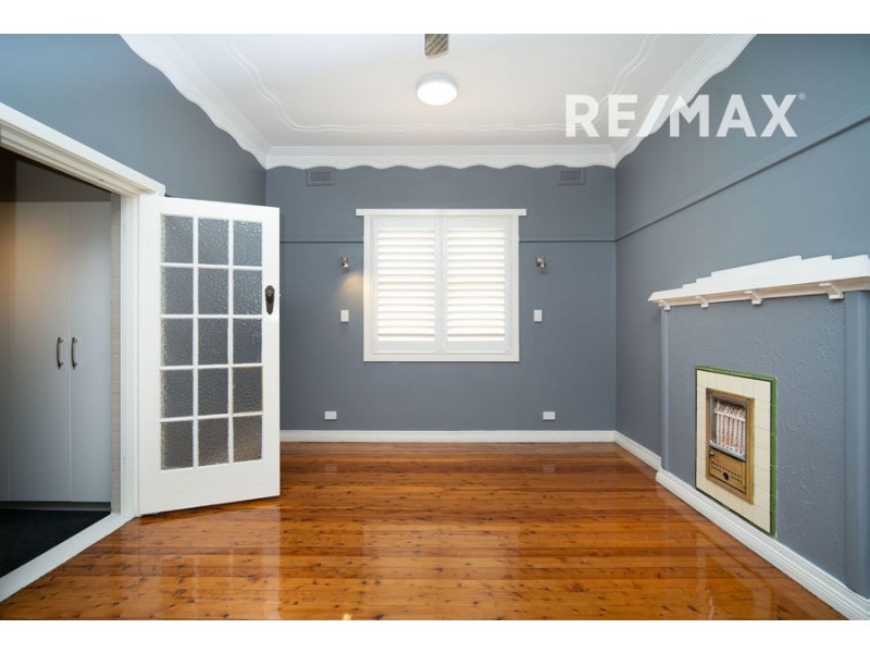 13 Edmondson Street, Wagga Wagga NSW 2650