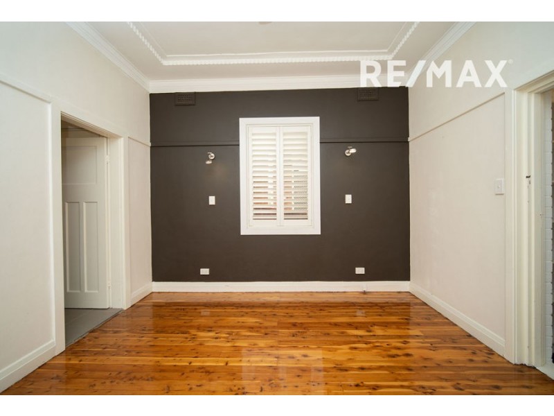 13 Edmondson Street, Wagga Wagga NSW 2650