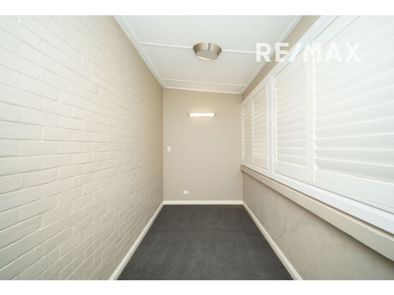 13 Edmondson Street, Wagga Wagga NSW 2650