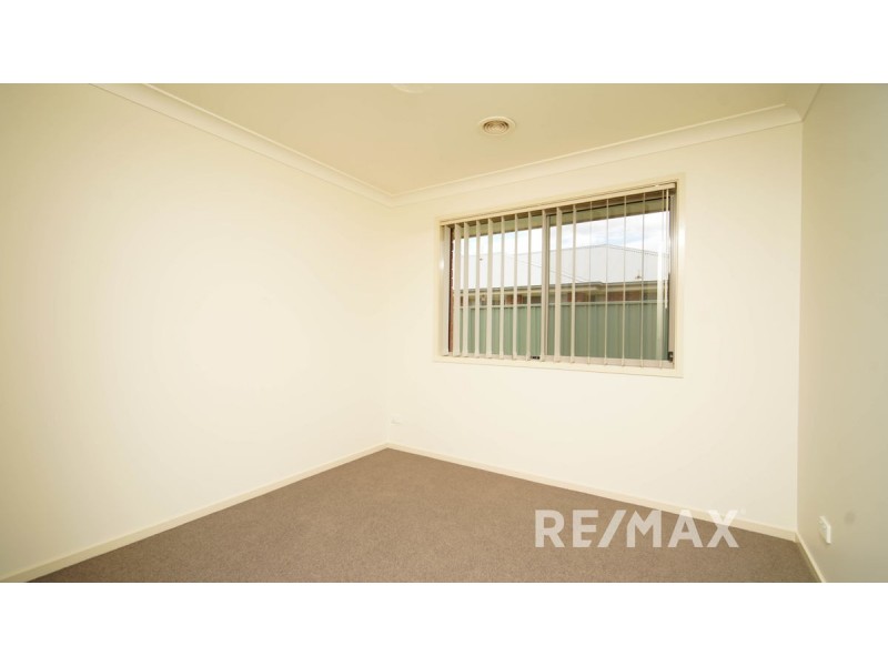 17 Quandong Place, Forest Hill NSW 2651