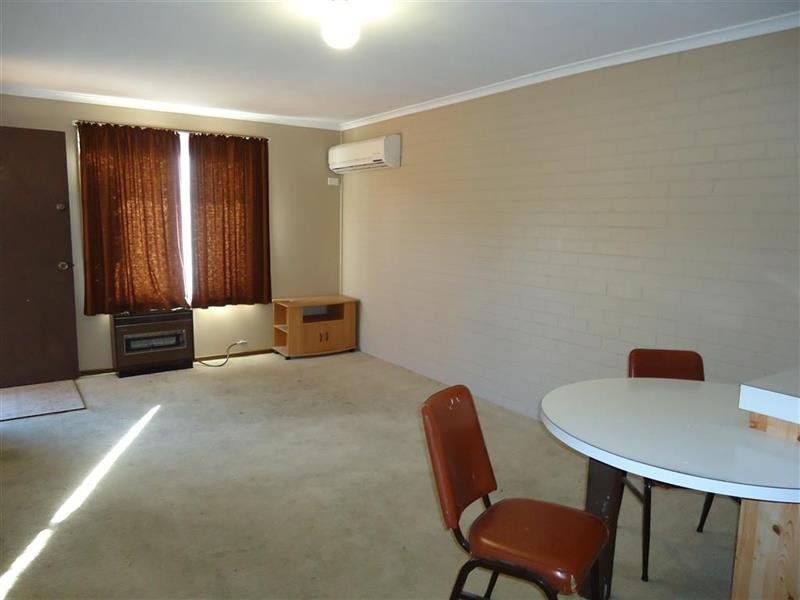 1/270 Fernleigh Road, Ashmont NSW 2650