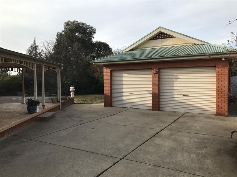 13 Matheson Place, Estella NSW 2650