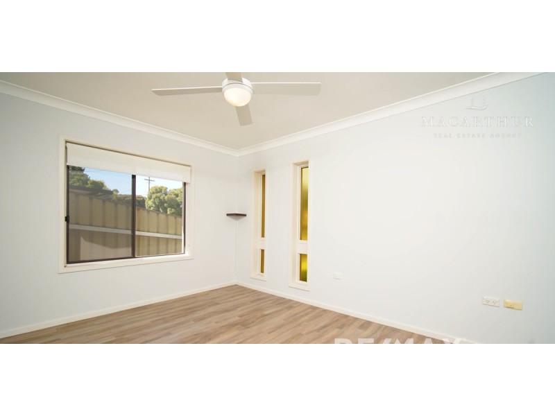 453 Lake Albert Road, Lake Albert NSW 2650