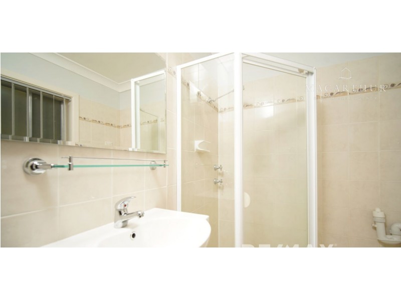 453 Lake Albert Road, Lake Albert NSW 2650