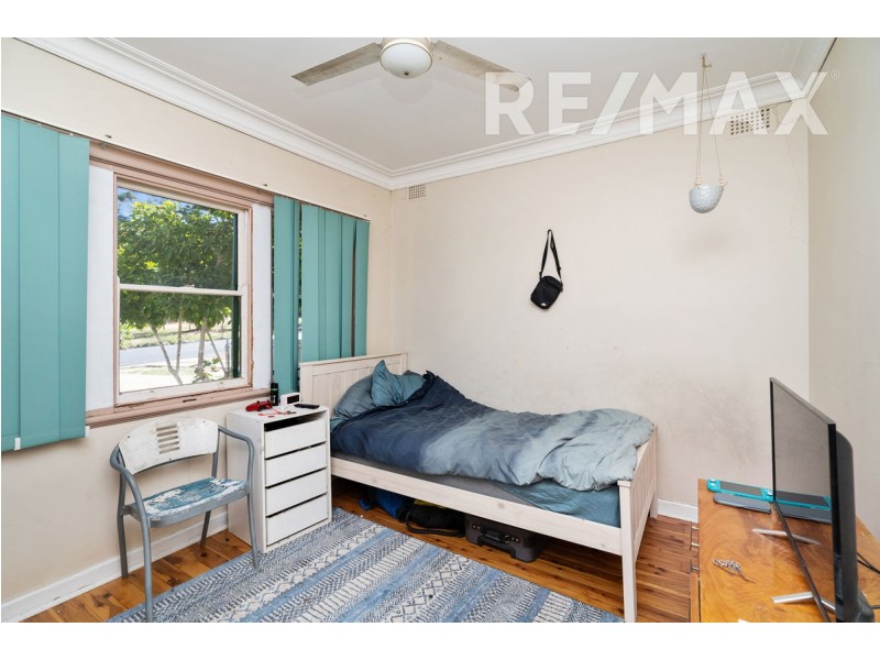 158 Fernleigh Road, Mount Austin NSW 2650