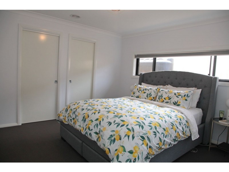 91 Barmedman Avenue, Gobbagombalin NSW 2650
