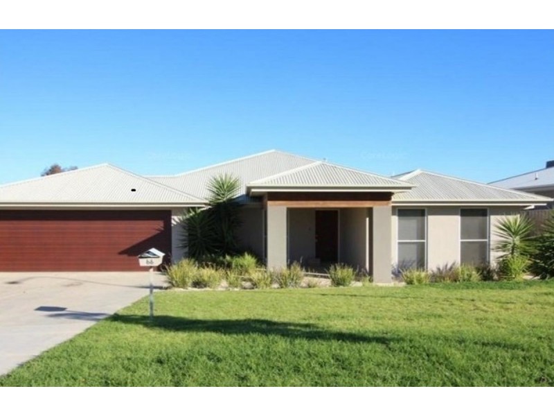 66 Strickland Drive, Boorooma NSW 2650