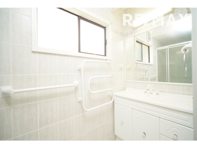 32 Nicholas Street, The Rock NSW 2655