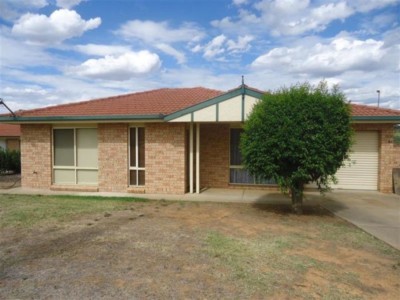 4/26 Bulolo Street, Ashmont NSW 2650