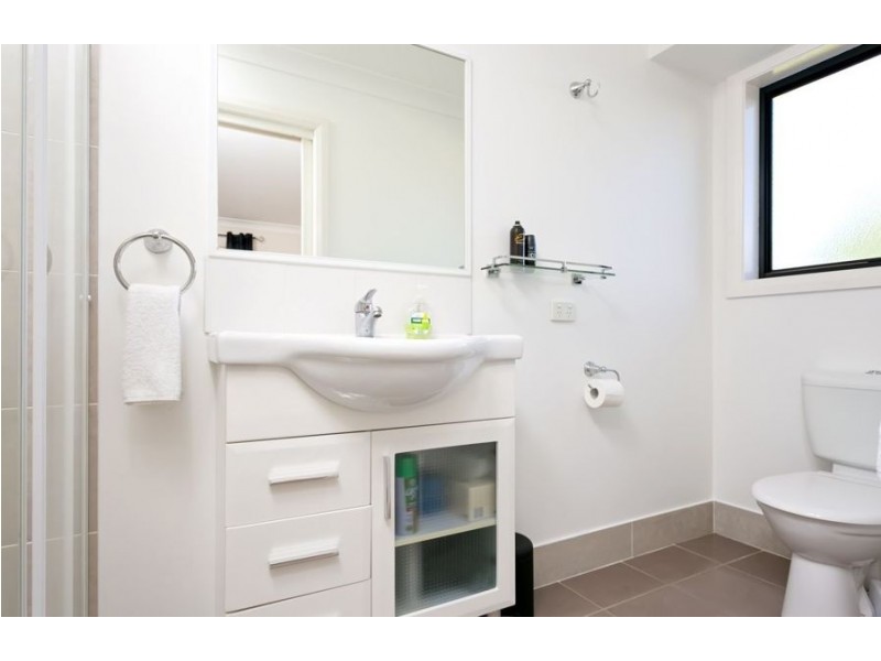 1/2-4 Macquarie Street, Mount Austin NSW 2650