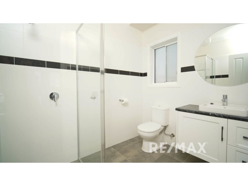 11 Wallaby Street, Gobbagombalin NSW 2650