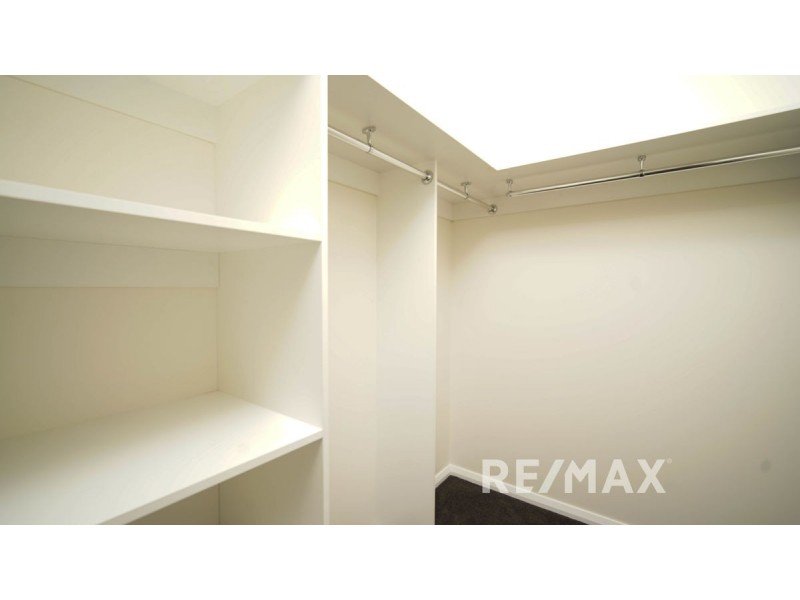 11 Wallaby Street, Gobbagombalin NSW 2650