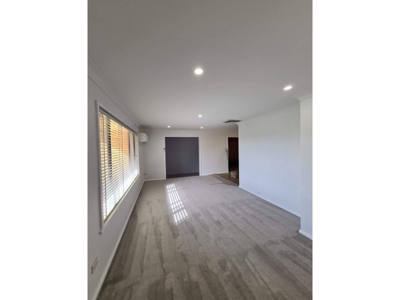 73 Wade Street, Coolamon NSW 2701