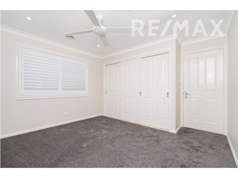 20 Yanko Crescent, Bourkelands NSW 2650