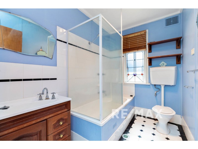 17 Tarakan Avenue, Ashmont NSW 2650