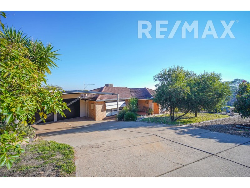 4 Lincoln Avenue, Tolland NSW 2650