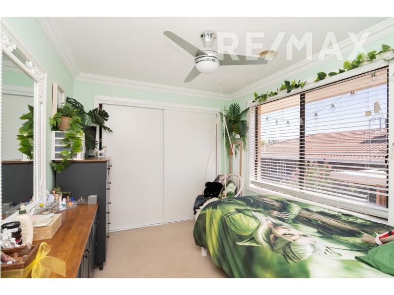 4 Lincoln Avenue, Tolland NSW 2650