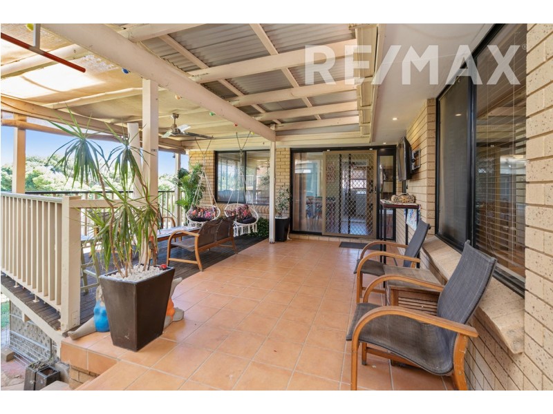 4 Lincoln Avenue, Tolland NSW 2650