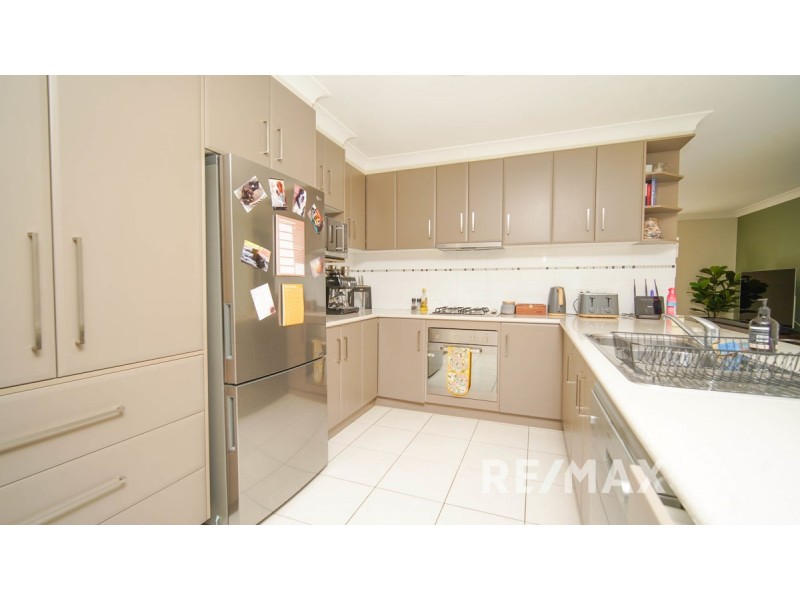 3/3 Carinya Street, Glenfield Park NSW 2650