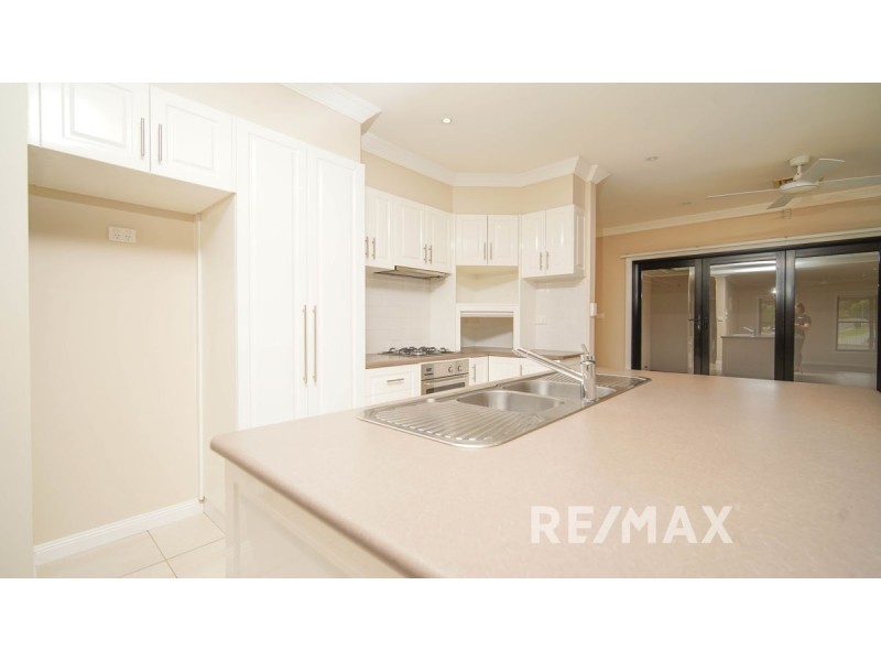 1/7 Bedervale Street, Bourkelands NSW 2650